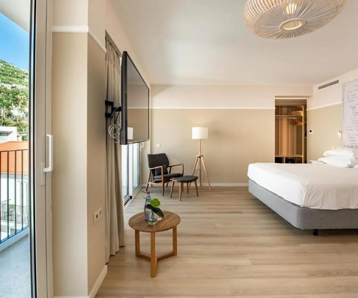 **** Hotel Pestana Fisherman Village Câmara de Lobos Portugalsko